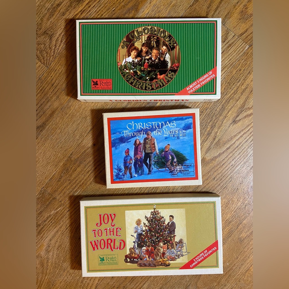 READERS DIGEST CHRISTMAS THROUGH THE YEARS  VINTAGE  AUDIO CASSETTE SET TAPES
